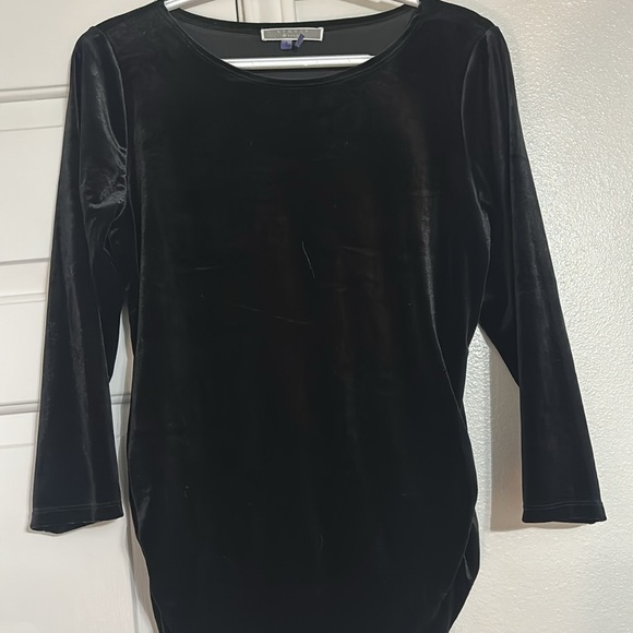 Liquid by sioni velvet black blouse size small brand new - Picture 3 of 4
